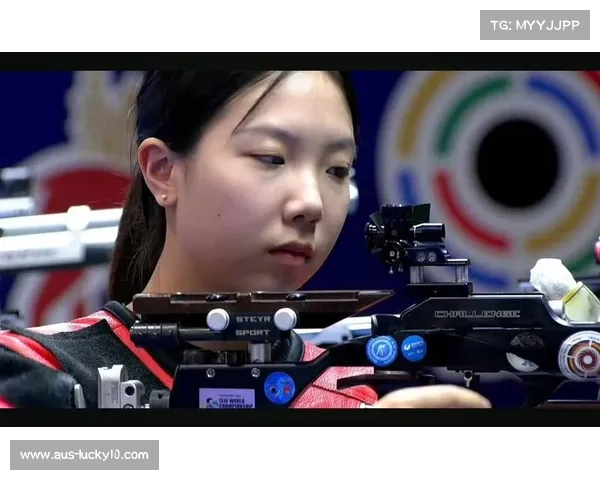 印度射击新星瓦拉里万气步枪打破世界纪录勇夺金牌 印度射击新星瓦拉里万气步枪打破世界纪录勇夺金牌